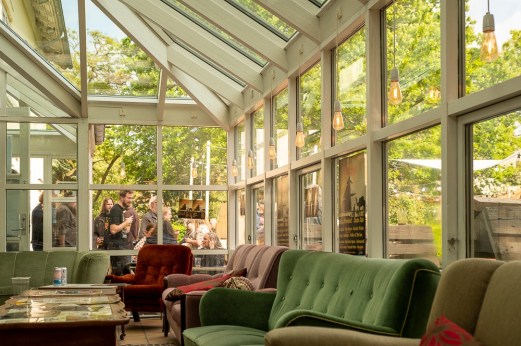 350520032_1621401405026994_7787492196782891041_n